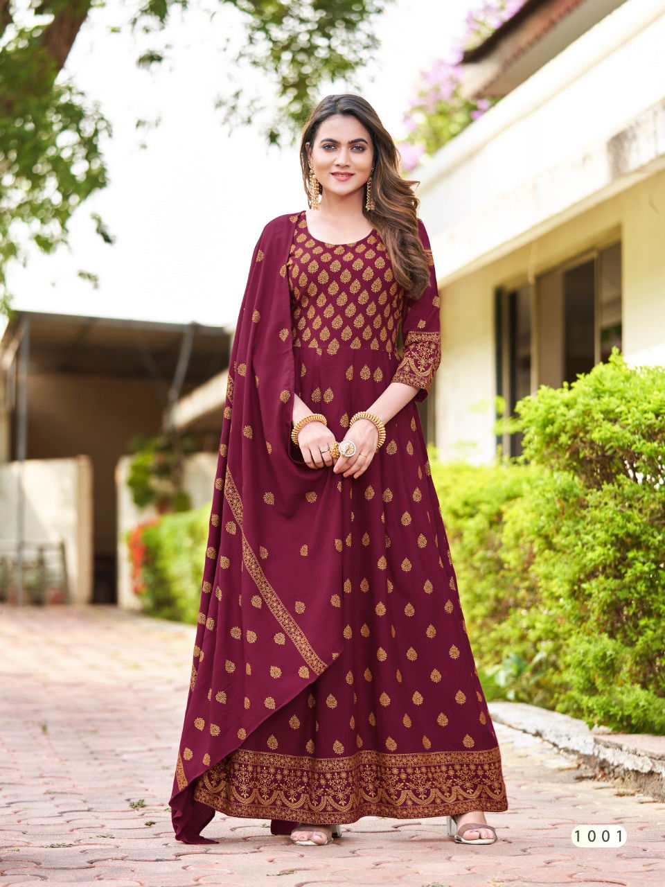 Banwery Paridhi Fancy Ethnic Wear Heavy Rayon Long Kurti With Dupatta Collection